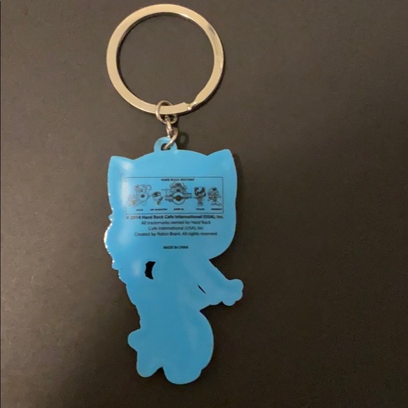 Hard Rock Keychain - Picture 2 of 2